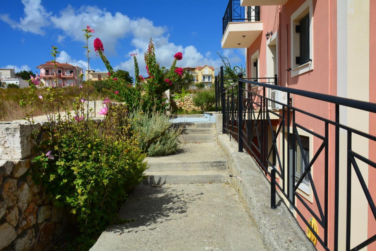 Lotus Sea View Apartments Lixouri Exterior photo