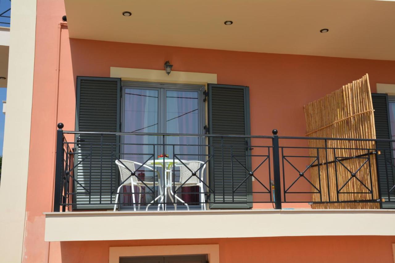 Lotus Sea View Apartments Lixouri Exterior photo