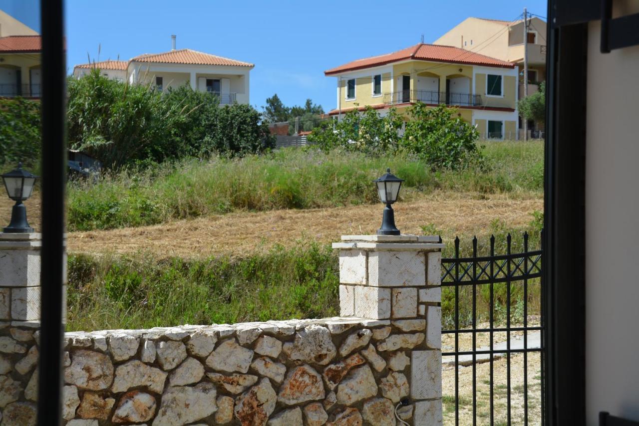 Lotus Sea View Apartments Lixouri Exterior photo